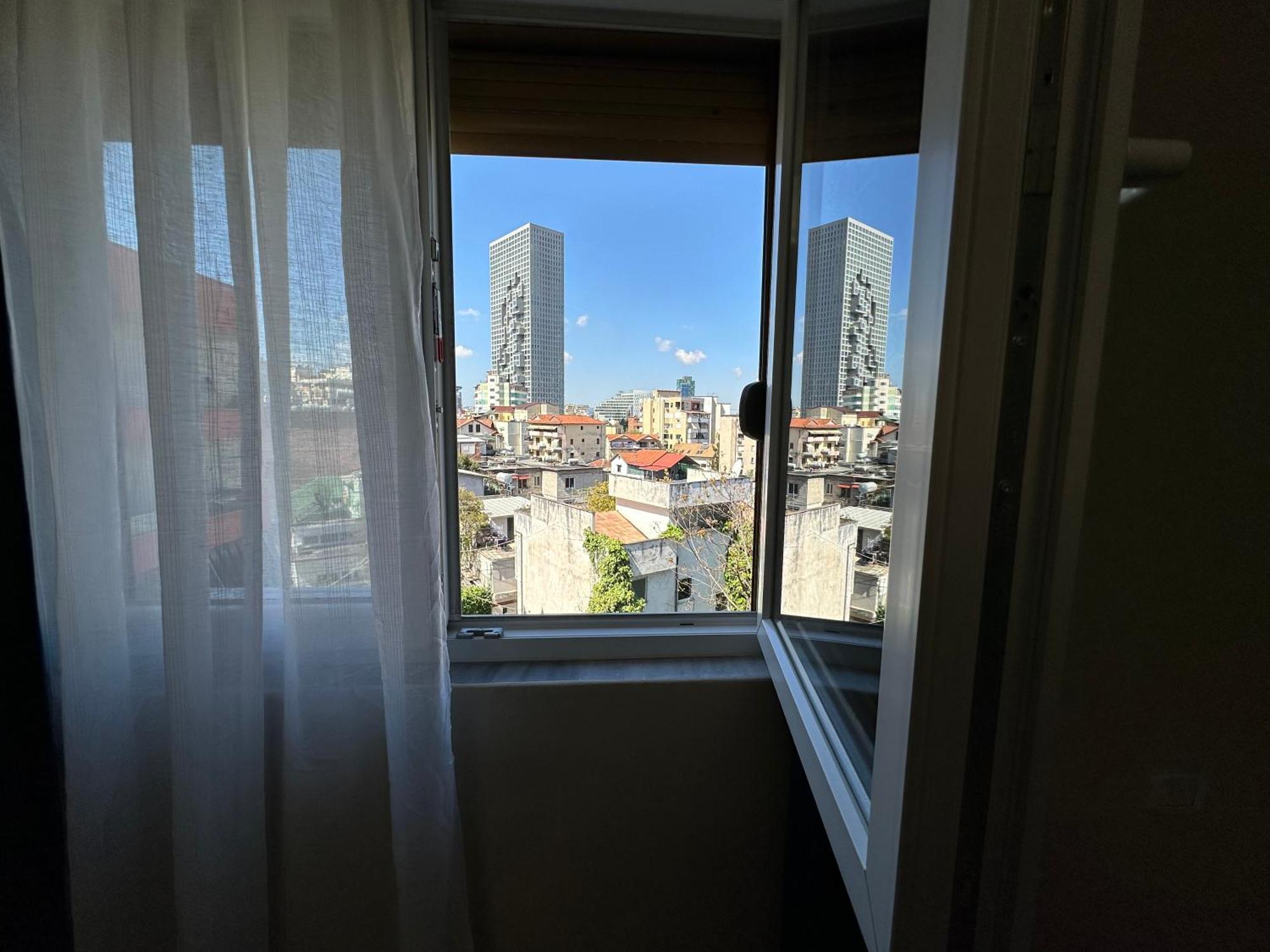 Tirana Skyline Nest Apartment *